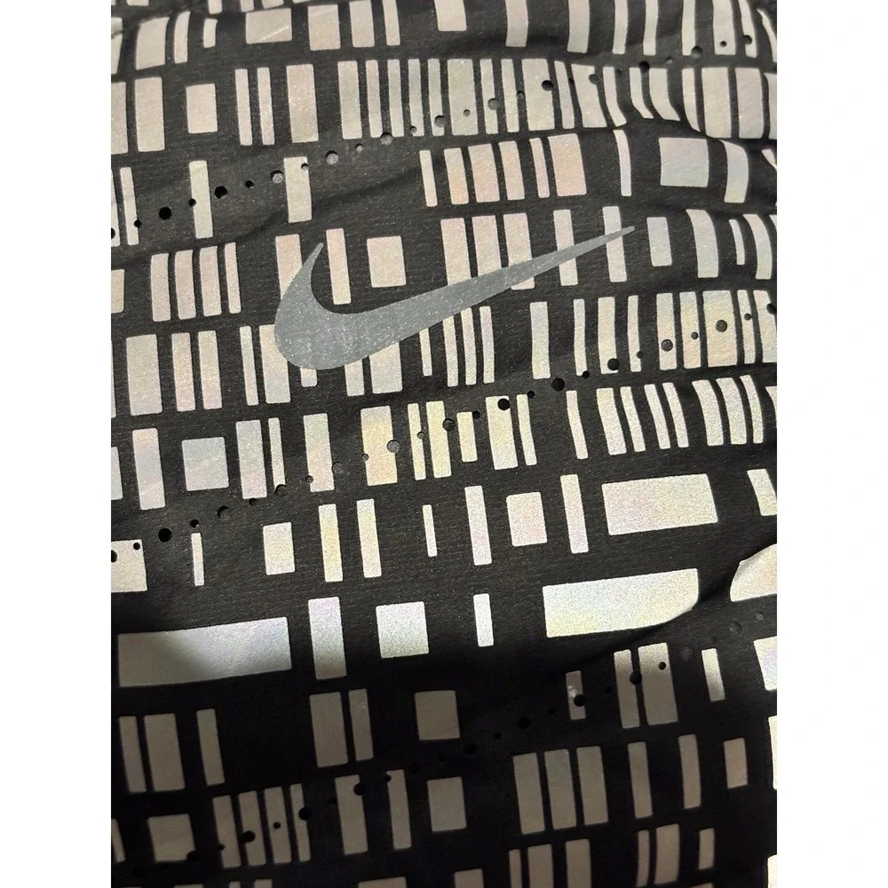Womens XS Black Nike Run‎ 800 Aeroloft Reflective Vest Sleeveless Stretch Loft